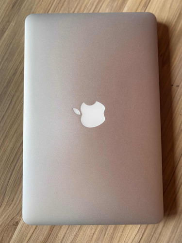 Macbook Air 11 Early 2014