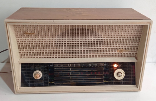 Rádio Antigo Valvulado Empire Funcionando Caixa De Madeira