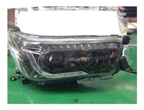 Faros Toyota Hilux Revo Rocco Con Proyectores 2015 2016 2017 Foto 3