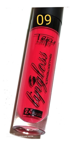 Labial Liquido Mate 24hs Tono Salmón Tejar. Mariann Moon 