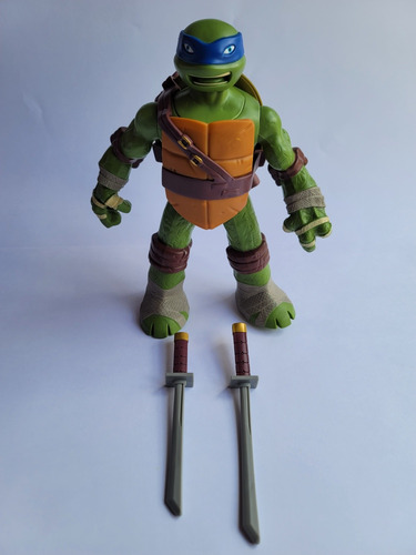 Figura Tortuga Ninja Leonardo Playmates 2014