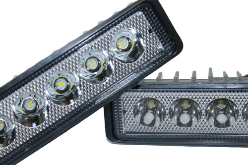 Par Faros Exploradoras 6 Led Luz Blanca Fija Estrobo Moto 