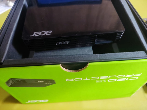 Mini Projetor Acer C120