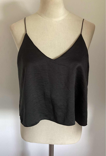 Blusa Top Cortita Negra. Mujer. Talle U #lol178