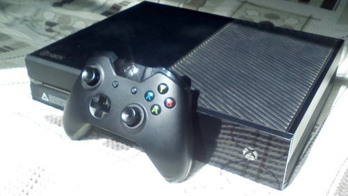 Xbox One Fat Usado +  1 Controle Original.