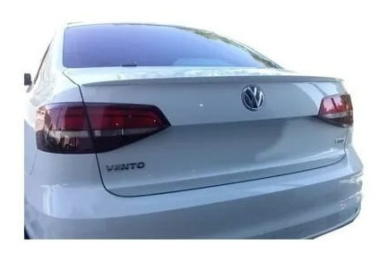 Cola De Baul Volkswagen Vento Mk6 - Lip