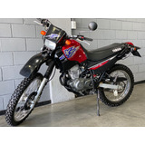 Yamaha Xt225