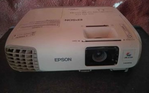 Proyector Epson Powerlite S27 V11h694020