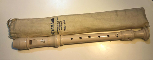 Soprano / Descant Recorder Baroque Yrs-20b Yamaha (flauta).