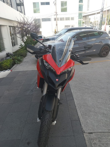 Ducati Multistrada V2s 2023