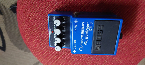 Pedal De Efeito Boss Compression Sustainer Cs-3 Usado