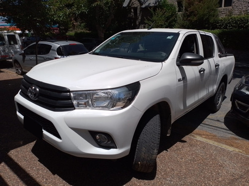 Toyota Hilux 2016