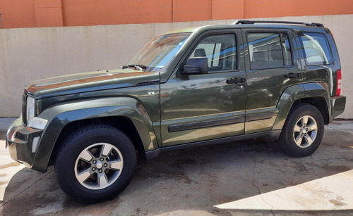 JEEP CHEROKEE  SPORT 3.7 V6 GASOLINA AUTOMÁTICO