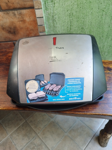 Grill Britânia Saúde Inox 1200w