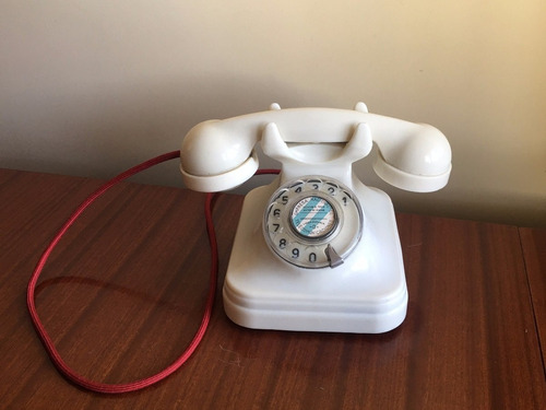 Delicado Telefono Antiguo De Bakelita Blanco Funcionando !!