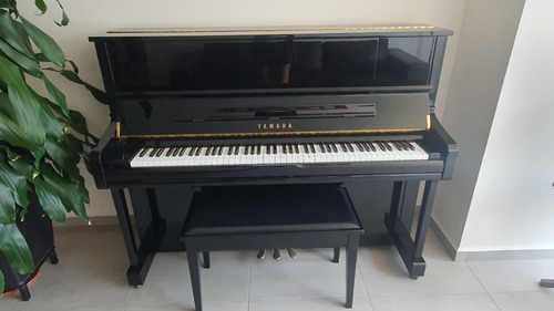 Piano Yamaha U1j Pe/az