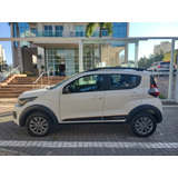 Fiat Mobi Mobi 2023 1.0 Evo Flex Trekking Manual 7900km