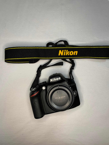 Câmera Nikon D3200 Lente 18-55mm