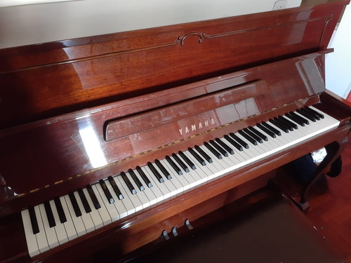 Piano Vertical Yamaha Cp116