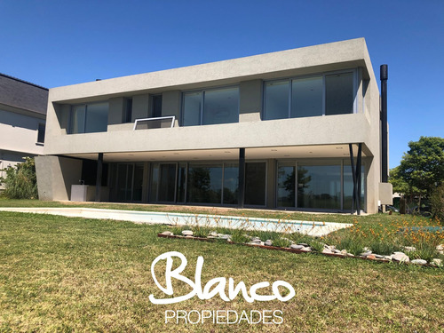 Casa En Venta En El Golf, Nordelta, Tigre