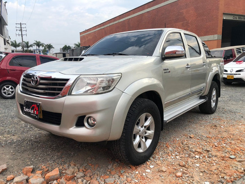 Toyota Hilux Diesel Turbo Doble Cabina  Platon 4x4 At