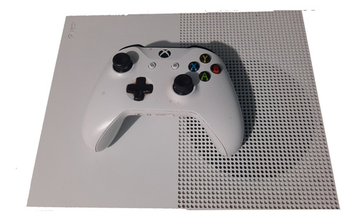 Consola Xbox One S Blanco 1tb Más Paquete Minecraft
