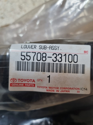 Rejilla Torpedo Piano Toyota Camry 2007-2008 Original Foto 3