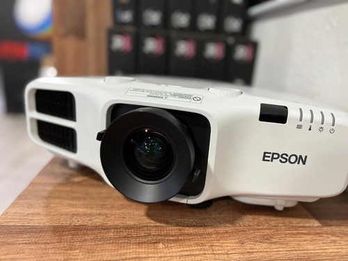 Projetor Epson Powerlite G5910 