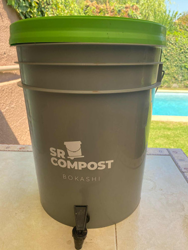 Compostera Sr. Compost 20 Litros