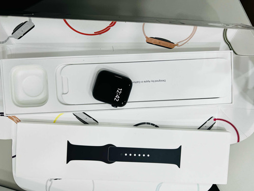 Reloj  Apple Watch Serie 5 44mm