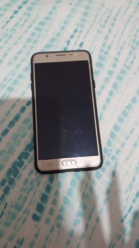 Celular Samsung J7 2016 Dorado