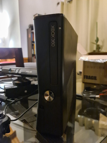 Microsoft Xbox 360 Standard Color Matte Black