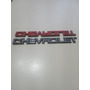 Emblema En Letras Cromadas Y Borde Negro Chevrolet De Vitara Chevrolet Vitara