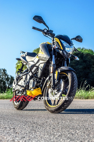 Bajaj Rouser 200ns 