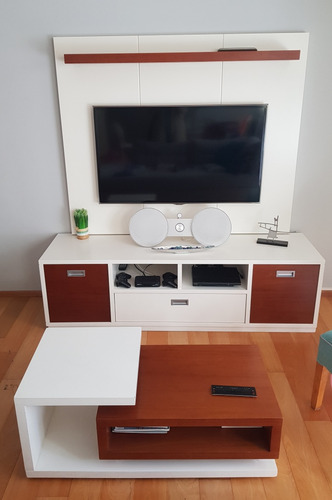 Mueble Living Para Televisión Con Mesa 