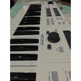 Arturia Keylab Essential 61 Controlador Midi