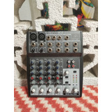 Consola Mezcladora Behringer Xenyx 802 8 Canales 2 Buses