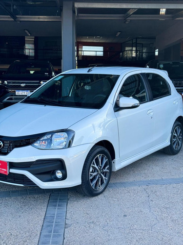 Toyota Etios Xls Pack At 5 Ptas 2023 (0 Km)