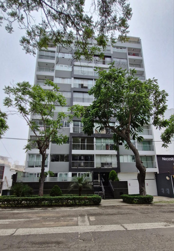 Vendo Departamento De 103 M2 Tres Dormitorios En Miraflores