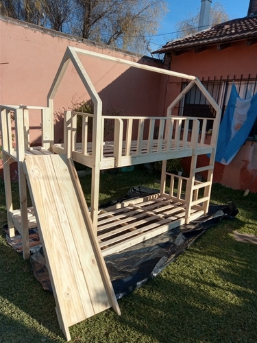 Cama Montessori Con Tobogán. Cucheta