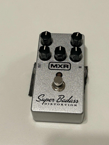 Pedal De Distorsión Mxr Super Badass Distortion M75