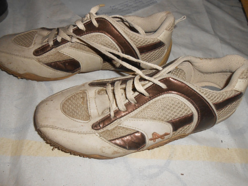 Zapatillas Action Teem Marrones Y Beige  Muy Lindas  