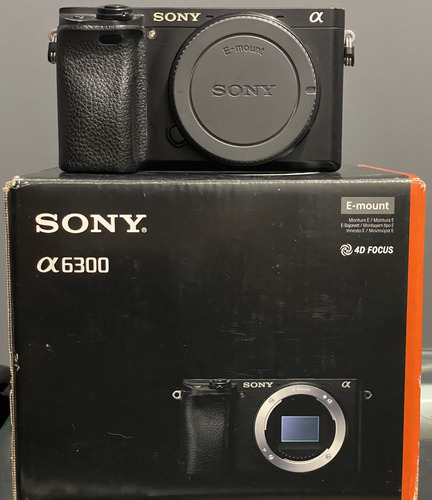 Camera Sony A6300 Cor Preta Usada Em Otimo Estado Corpo