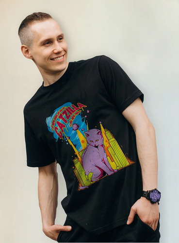 Playera Negra Estampado Catzilla Gato Divertido