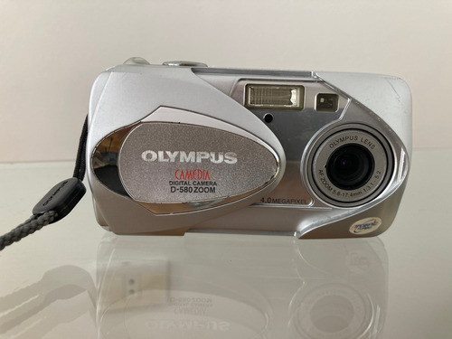 Cámara De Fotos Olympus D-580