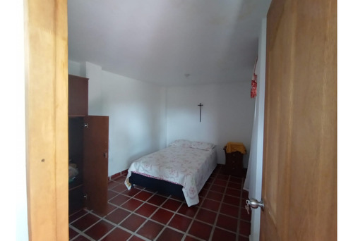 Vendo Finca Marinilla Via Peñol 8 Mil Metros Ch - Imagen 2