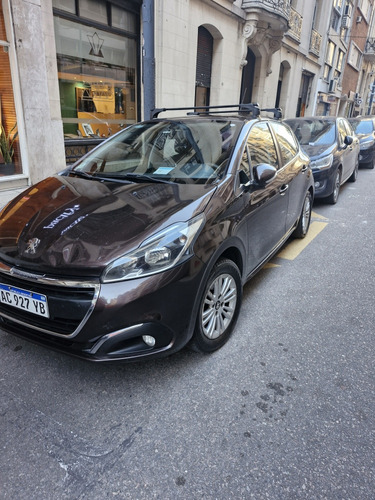 Peugeot 208 2018 1.6 Allure Tiptronic