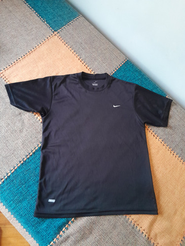 Remera Nike