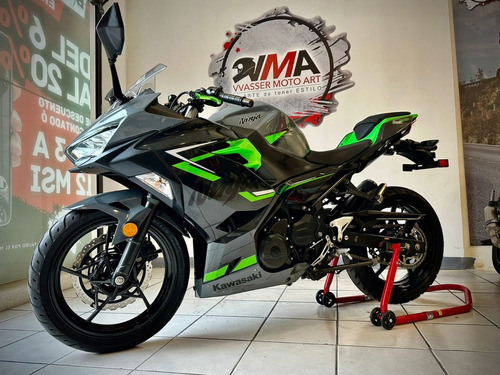 Kawasaki Ninja 400 