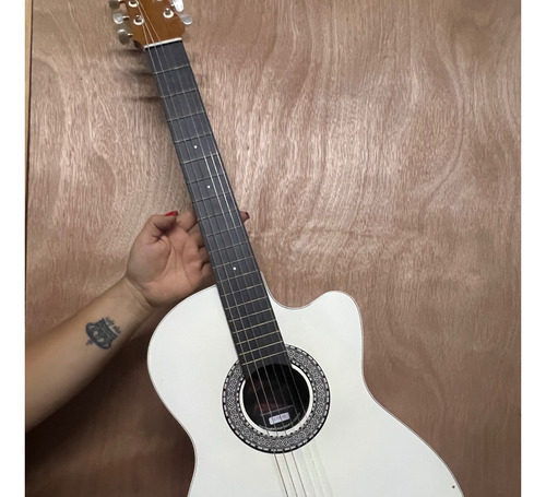 Guitarra Acústica